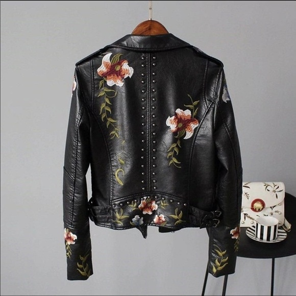 Frank Lyman Design NWT Embroidered Moto Jacket size L - Picture 6 of 16